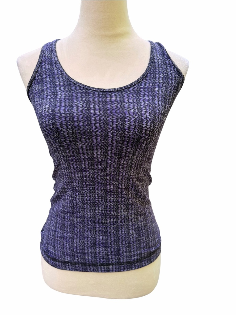 Lululemon Women’s Purple Tank Top No tag Small Racer Back Thicker Stretchy